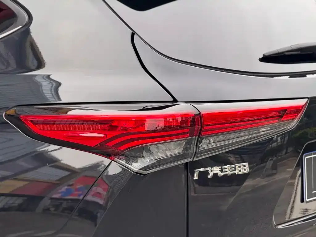 Toyota Highlander 2023 из CN, фото 5