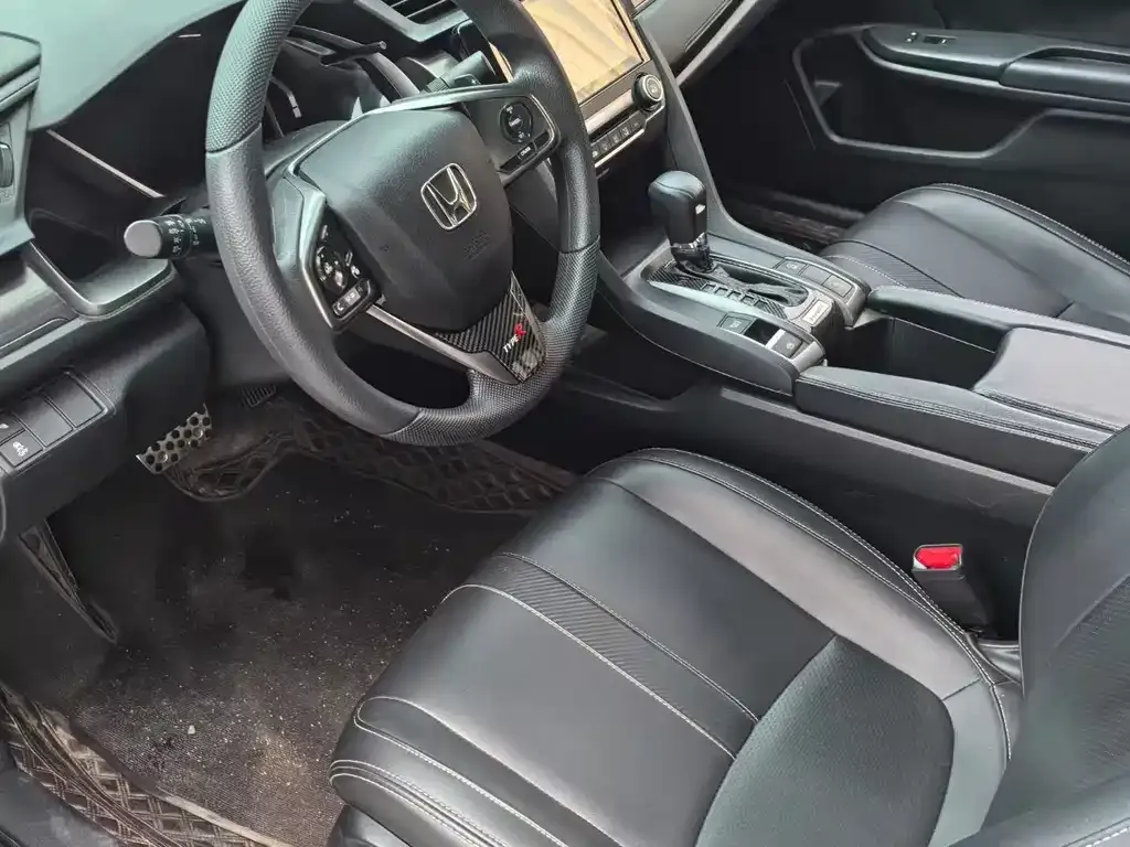 Honda Civic 2021 из CN, фото 7