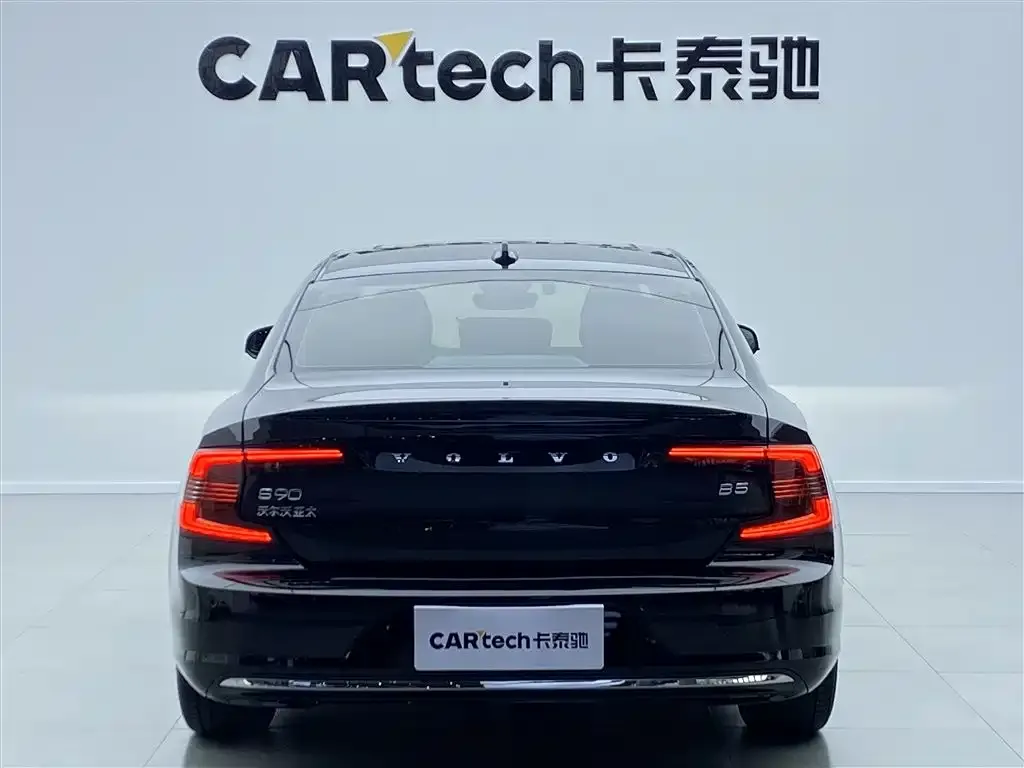 Volvo S90 2023 из CN, фото 4