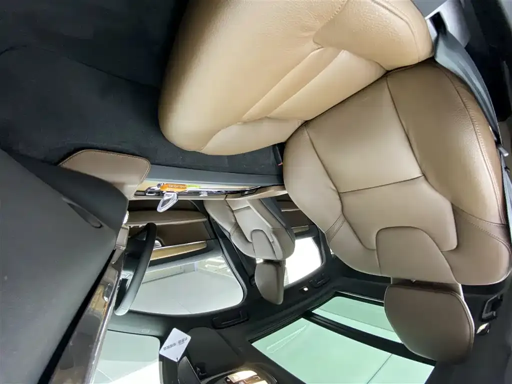 Volvo S90 2023 из CN, фото 7