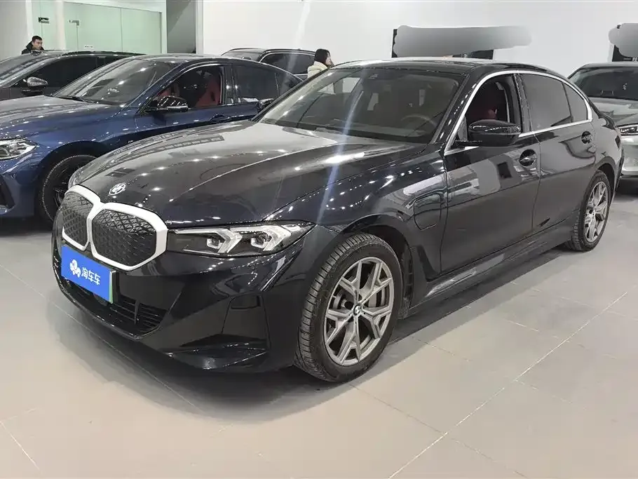 BMW i3 2025 из CN, фото 1