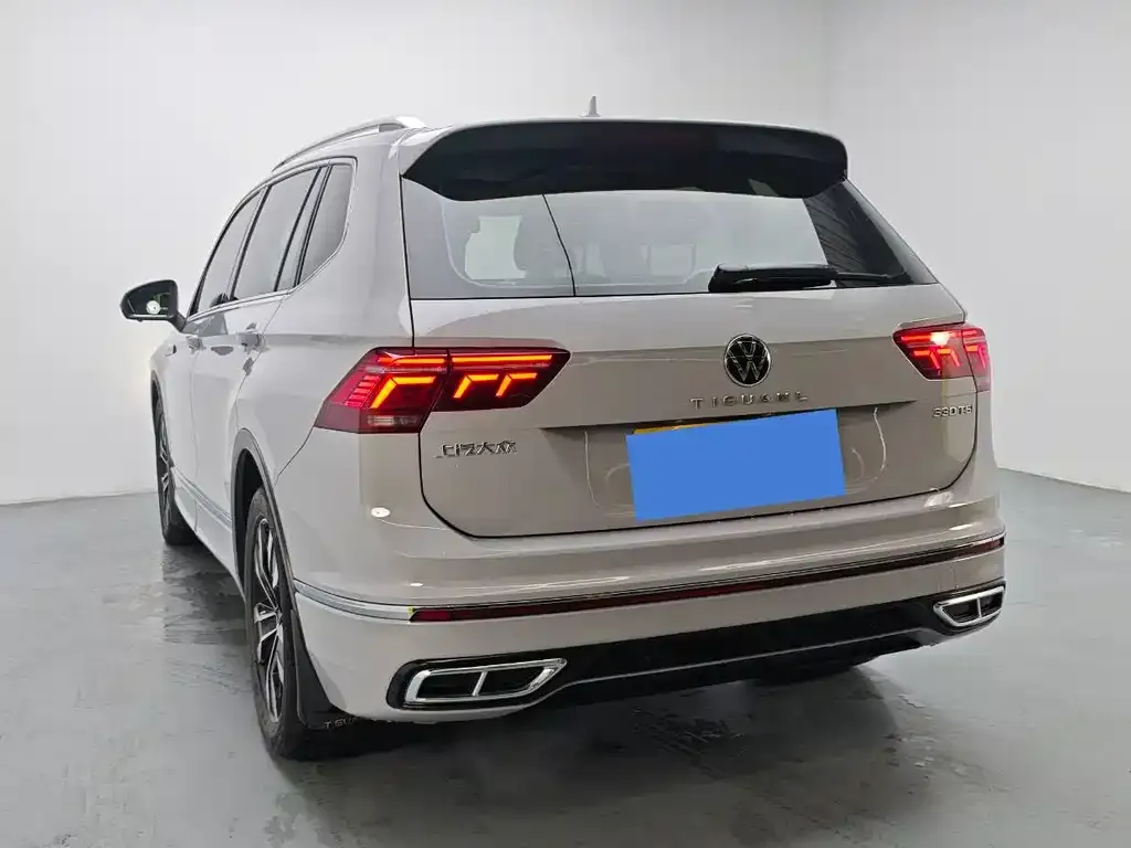 Volkswagen Tiguan L 2021 из CN, фото 9