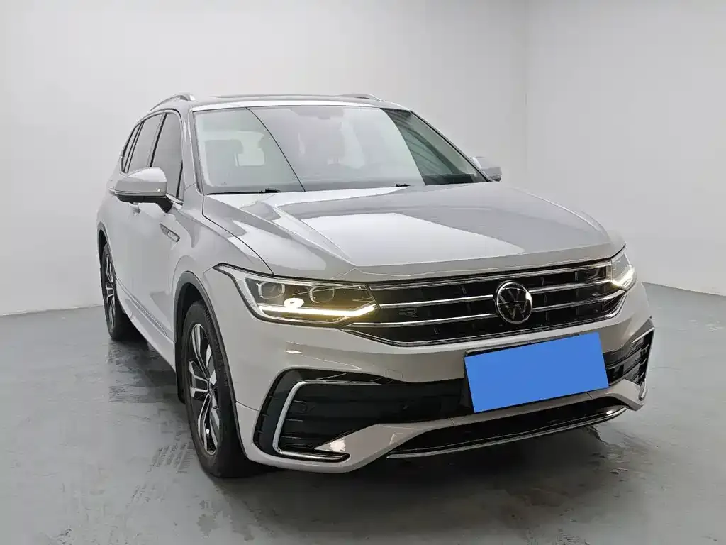 Volkswagen Tiguan L 2021 из CN, фото 6