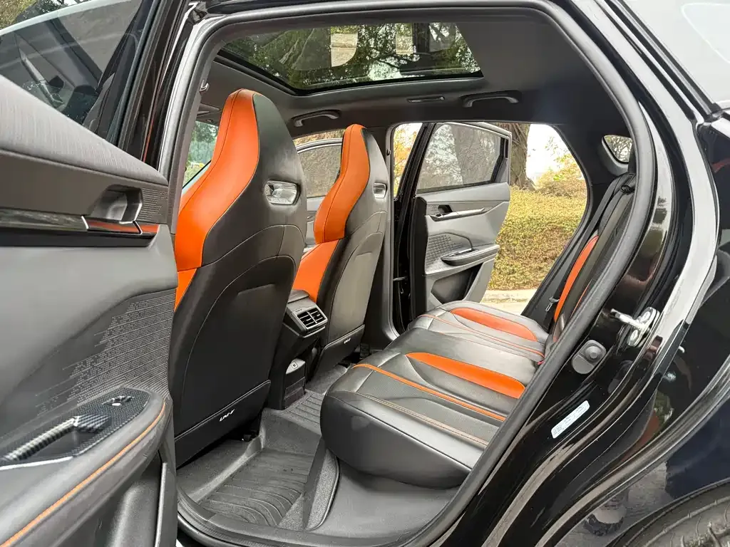 Changan UNI-V 2024 из CN, фото 7