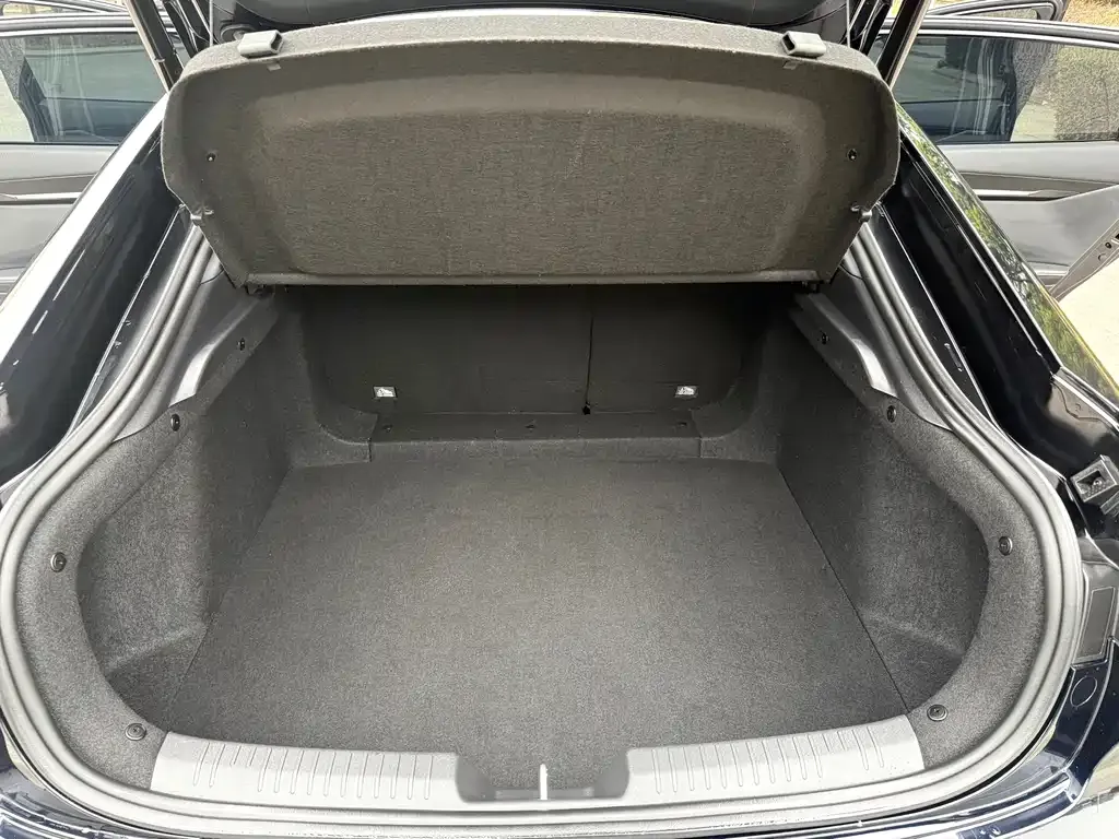 Changan UNI-V 2024 из CN, фото 4