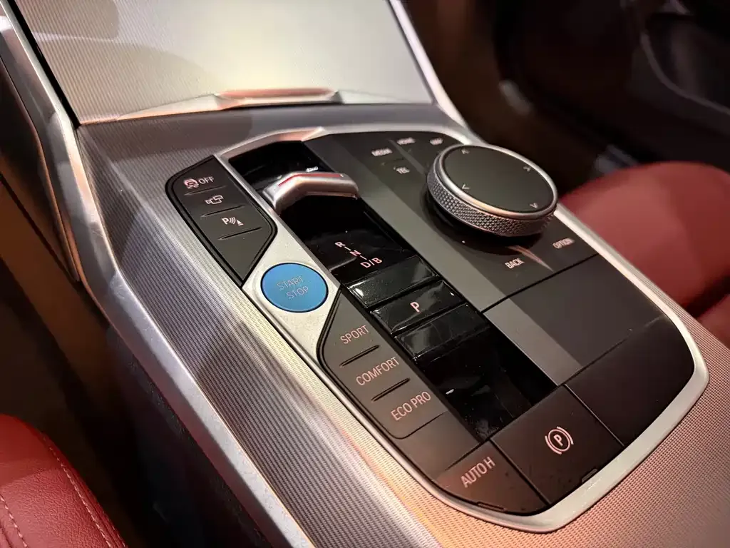 BMW i4 2025 из CN, фото 9