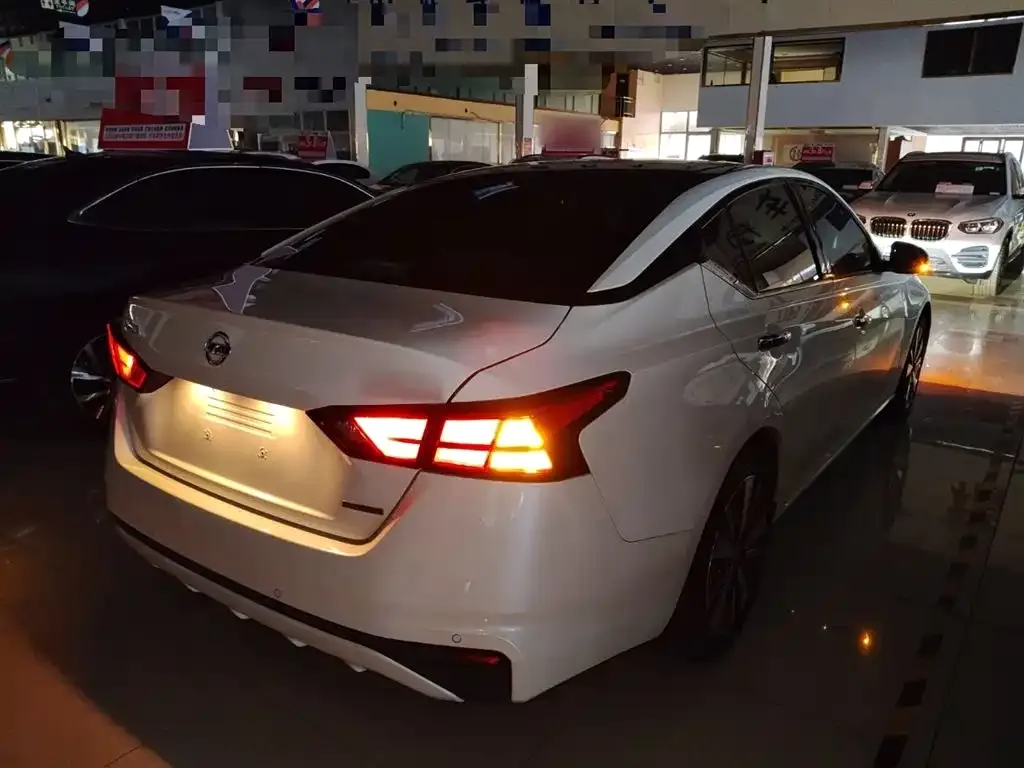 Nissan Teana 2022 из CN, фото 3