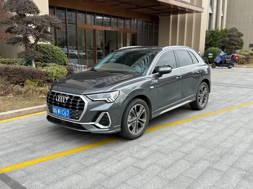Audi Q3 2022 из CN, фото 1