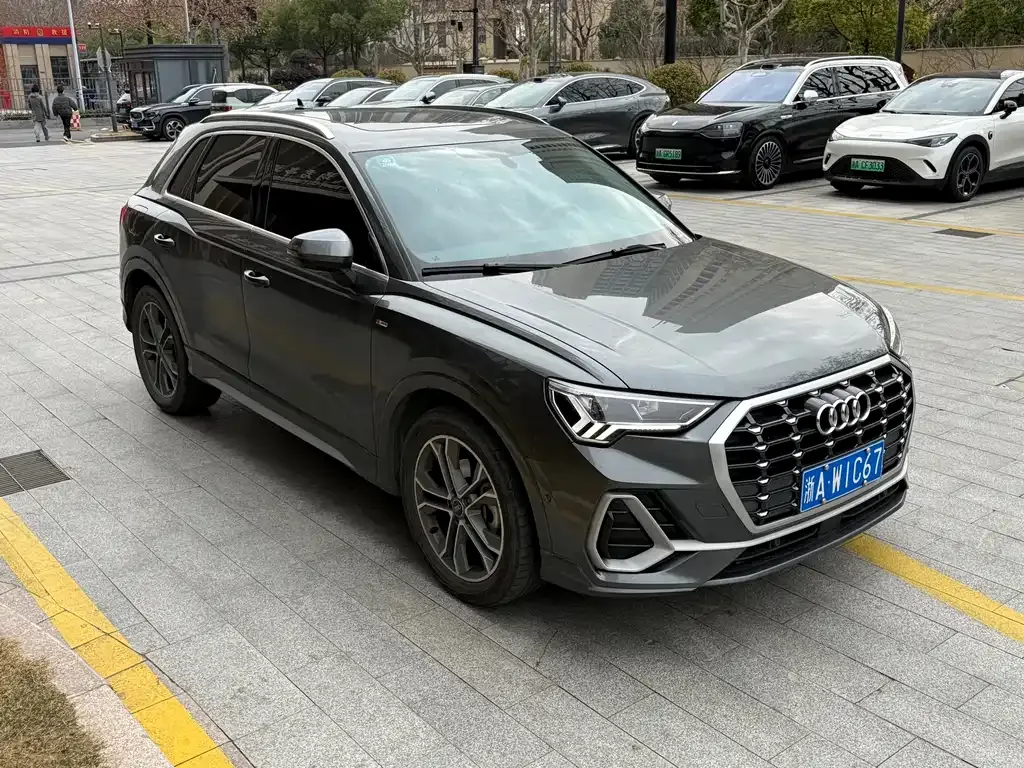 Audi Q3 2022 из CN, фото 10