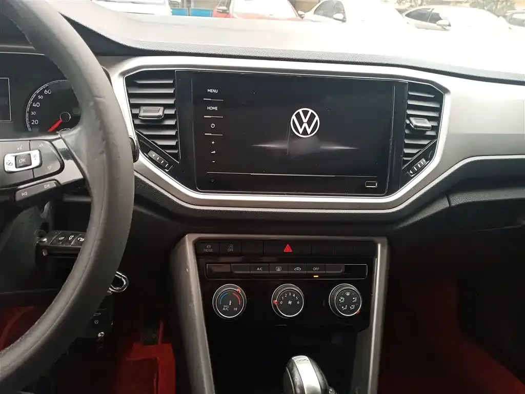 Volkswagen T-Roc 2022 из CN, фото 2