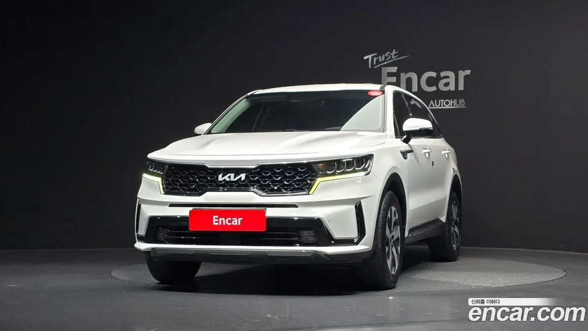 Kia Sorento — фото 8