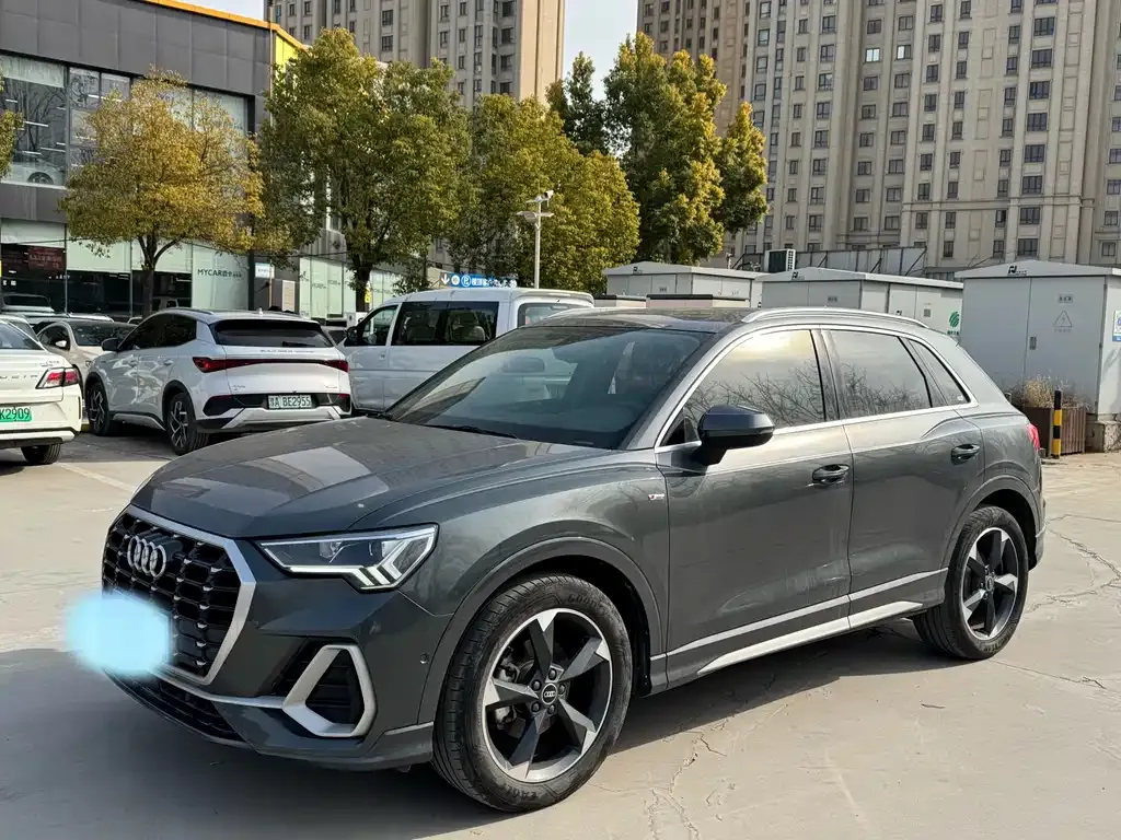 Audi Q3 2022 из CN, фото 1