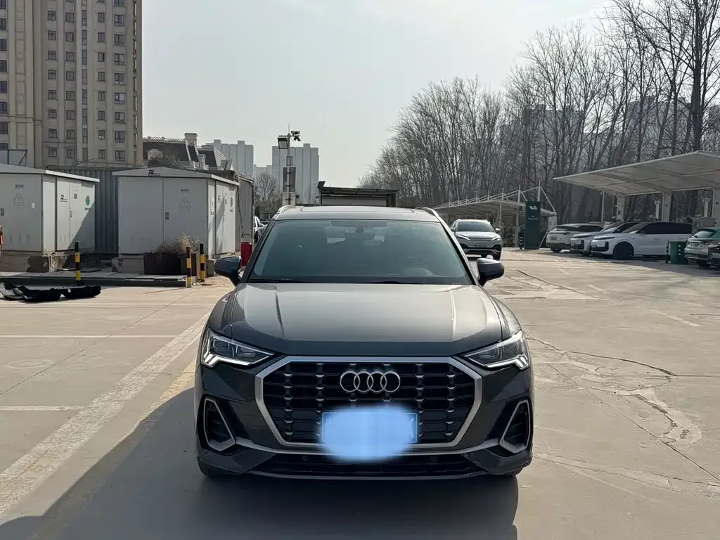 Audi Q3 2022 из CN, фото 3