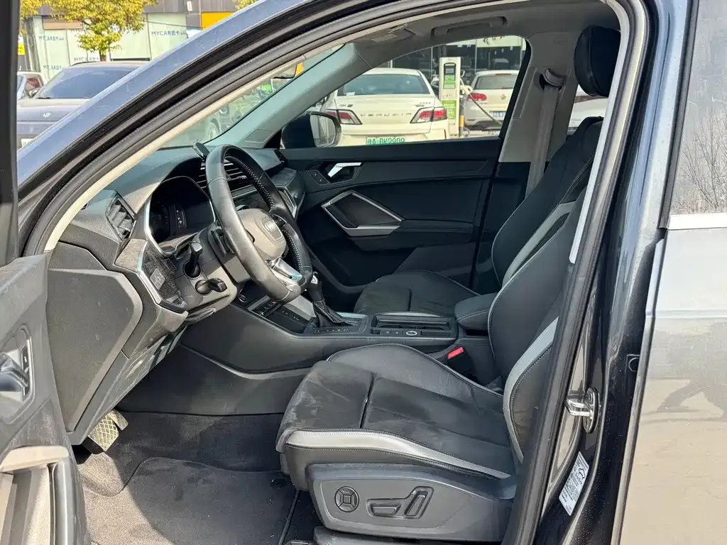 Audi Q3 2022 из CN, фото 6