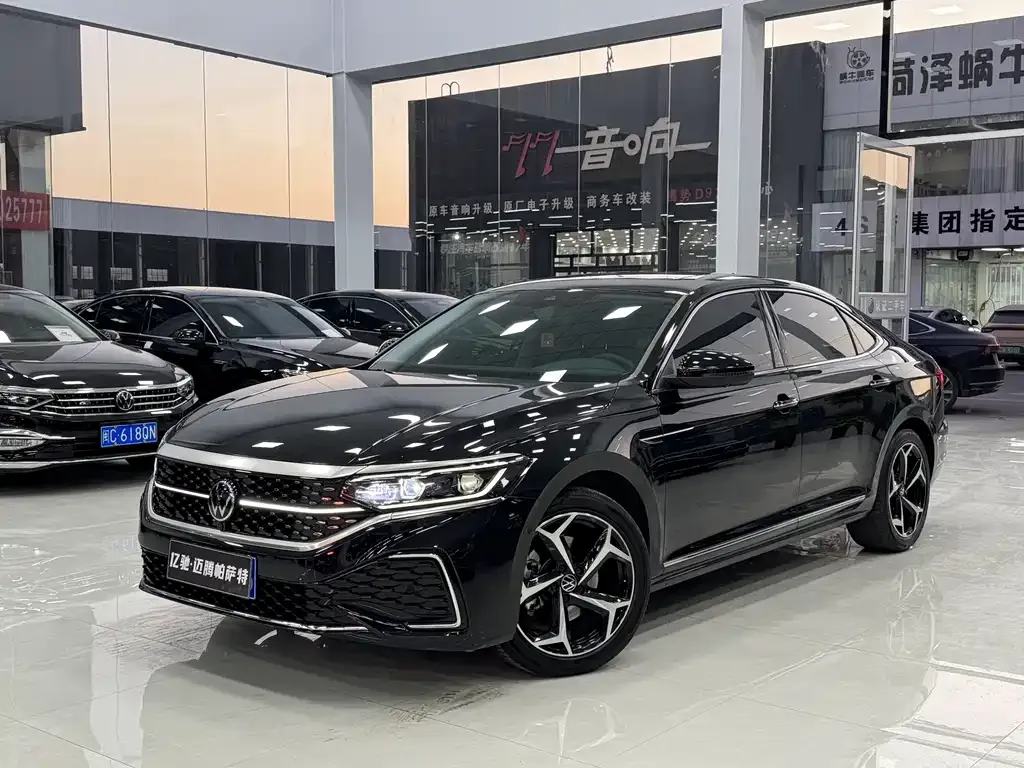 Volkswagen Passat 2024 из CN, фото 1