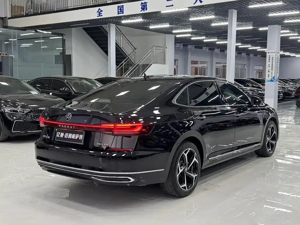 Volkswagen Passat 2024 из CN, фото 7