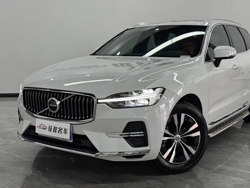 Volvo XC60 2023 из CN, фото 7