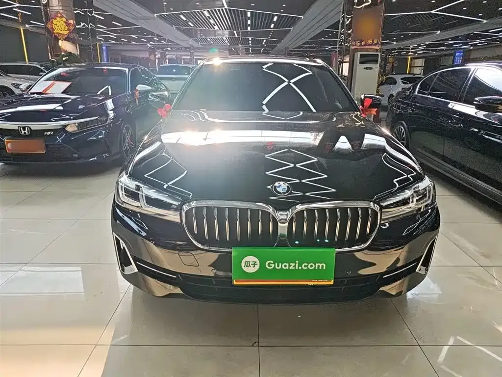 BMW 5 Series 2022 из CN, фото 2