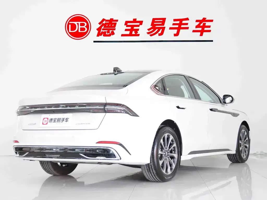 Lincoln Z 2025 из CN, фото 3