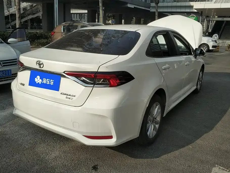 Toyota Corolla 2024 из CN, фото 10