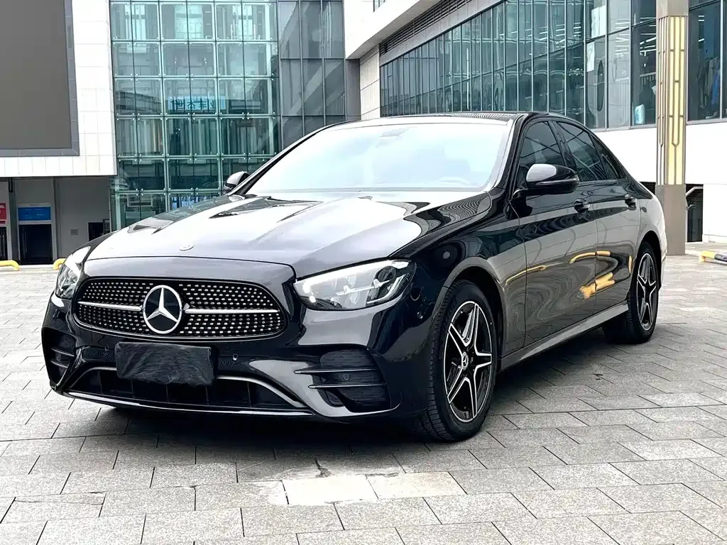 Mercedes-Benz E-Class (Import) — фото 1