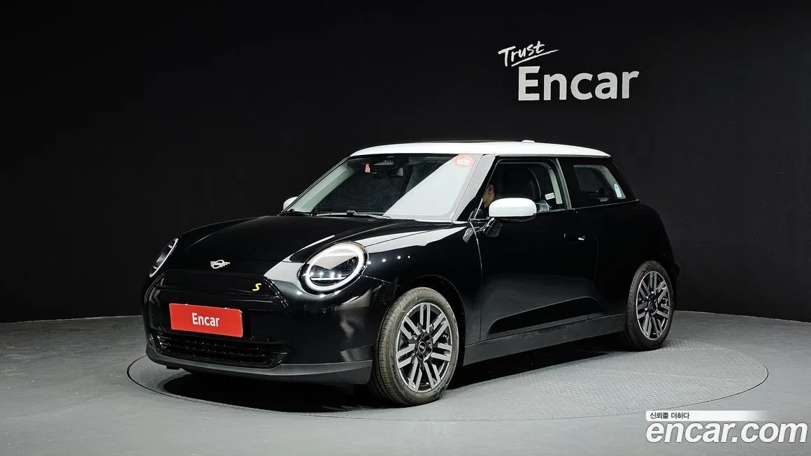 Mini Cooper 2024 из KR, фото 3