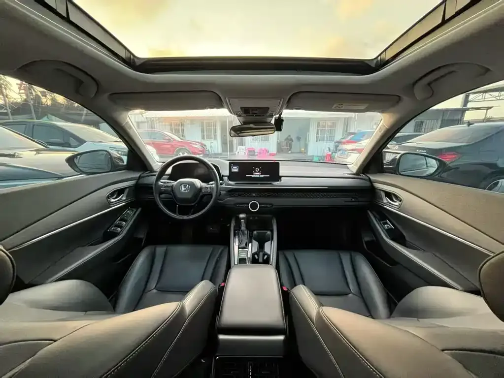 Honda Accord 2025 из CN, фото 5