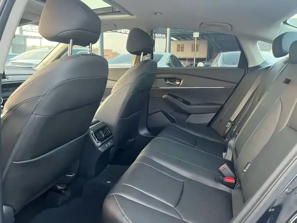 Honda Accord 2025 из CN, фото 7