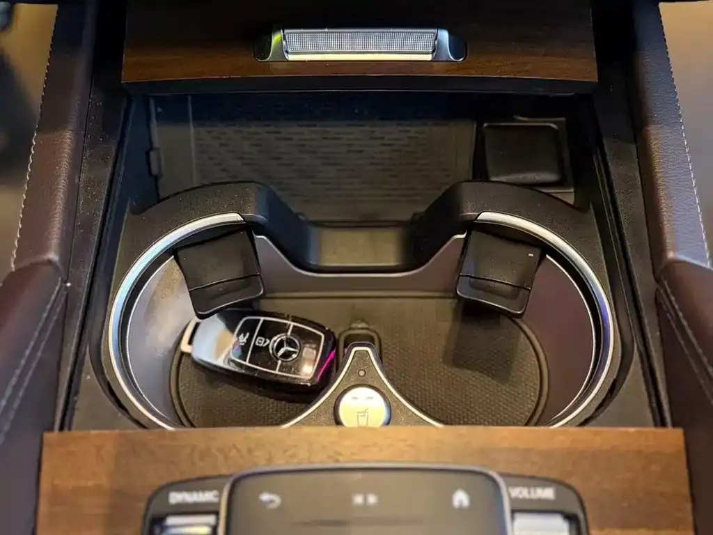 Mercedes-Benz GLS 2022 из CN, фото 4