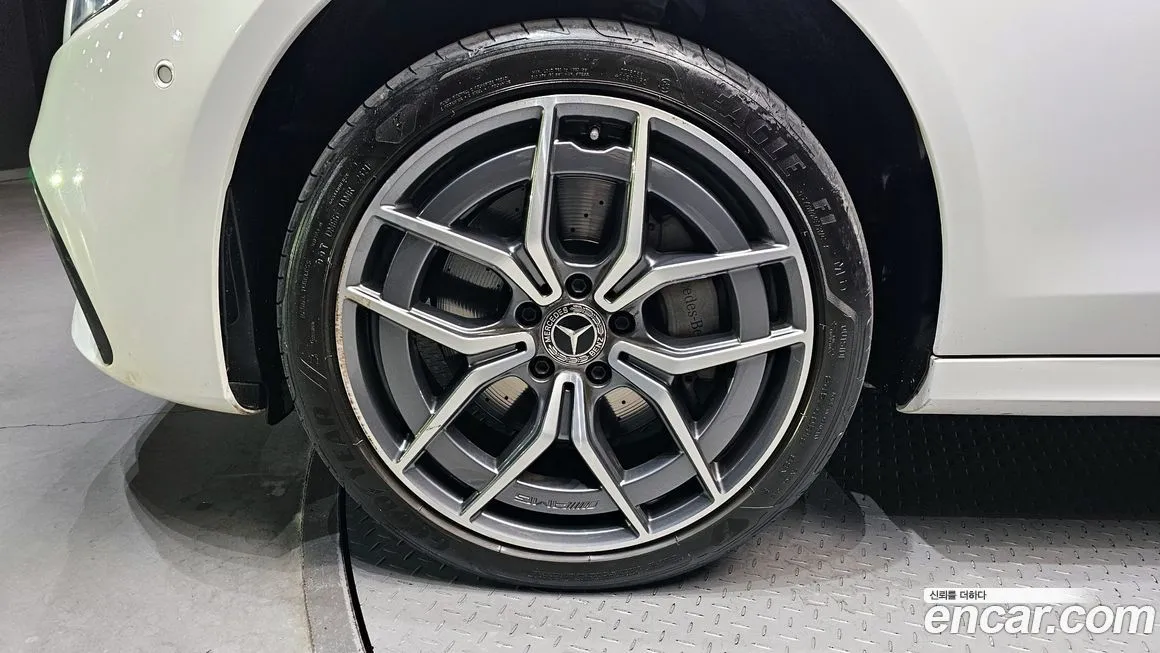 Mercedes-Benz E-Class 2022 из KR, фото 3