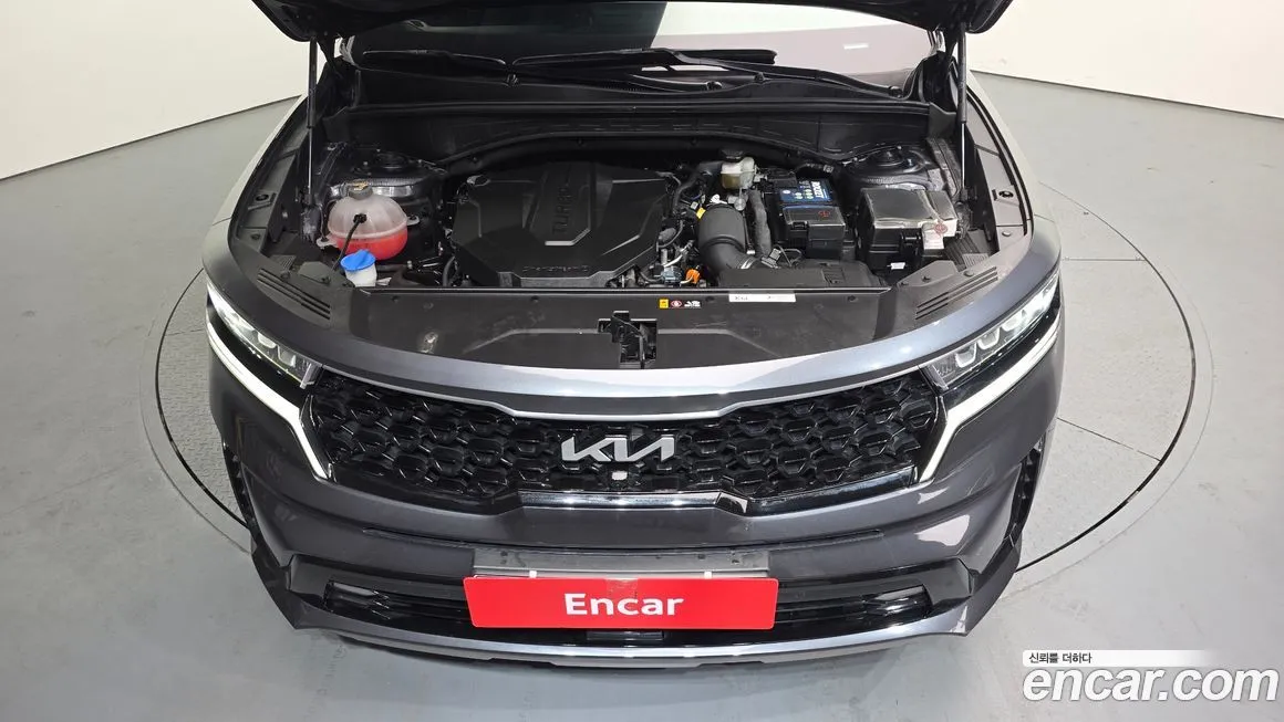 Kia Sorento — фото 7