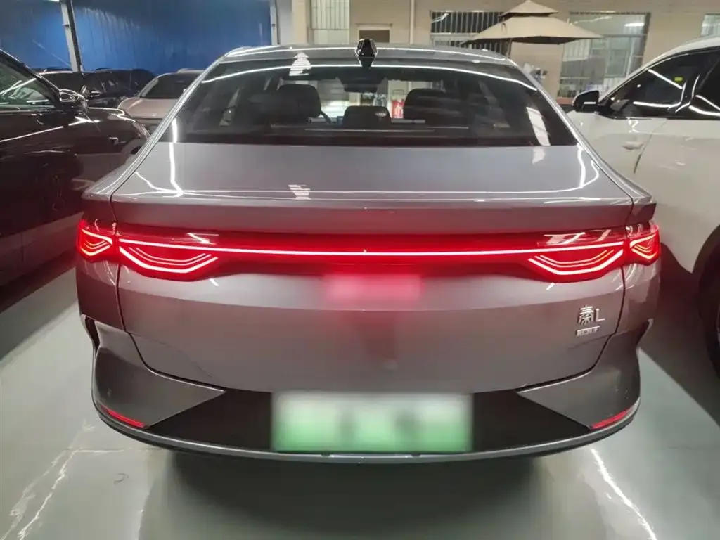 BYD Qin L 2025 из CN, фото 4