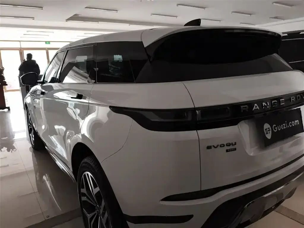 Land Rover Evoque — фото 6
