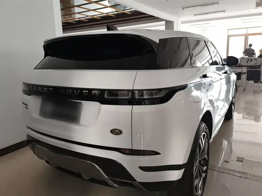 Land Rover Evoque — фото 10