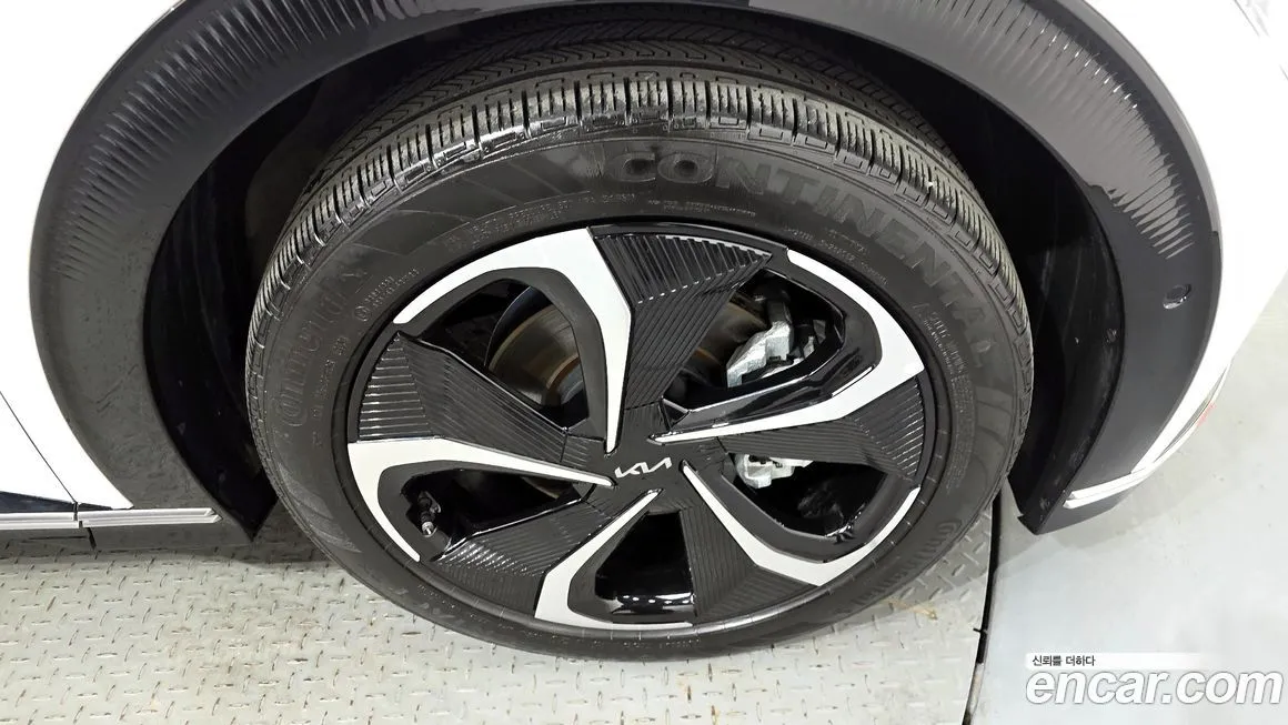 Kia EV6 2022 из KR, фото 8