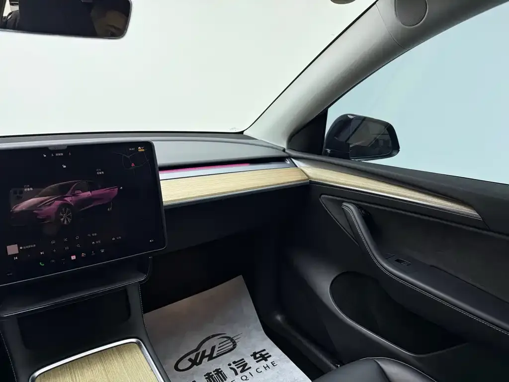 Tesla Model Y 2023 из CN, фото 4