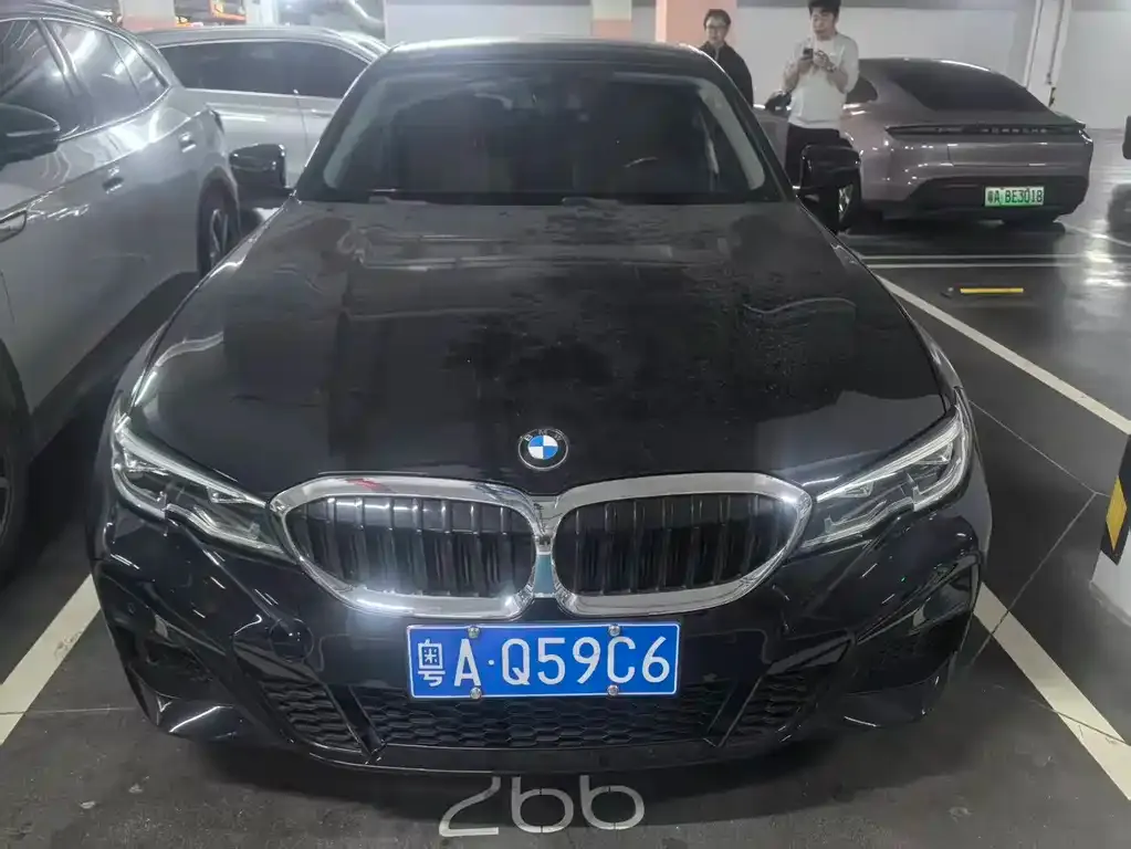 BMW 3 Series 2022 из CN, фото 4