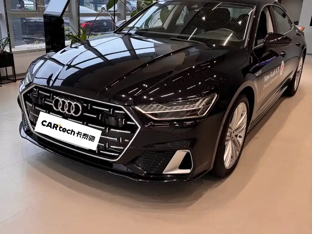 Audi A7L 2024 из CN, фото 1