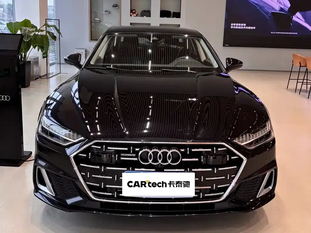 Audi A7L 2024 из CN, фото 6
