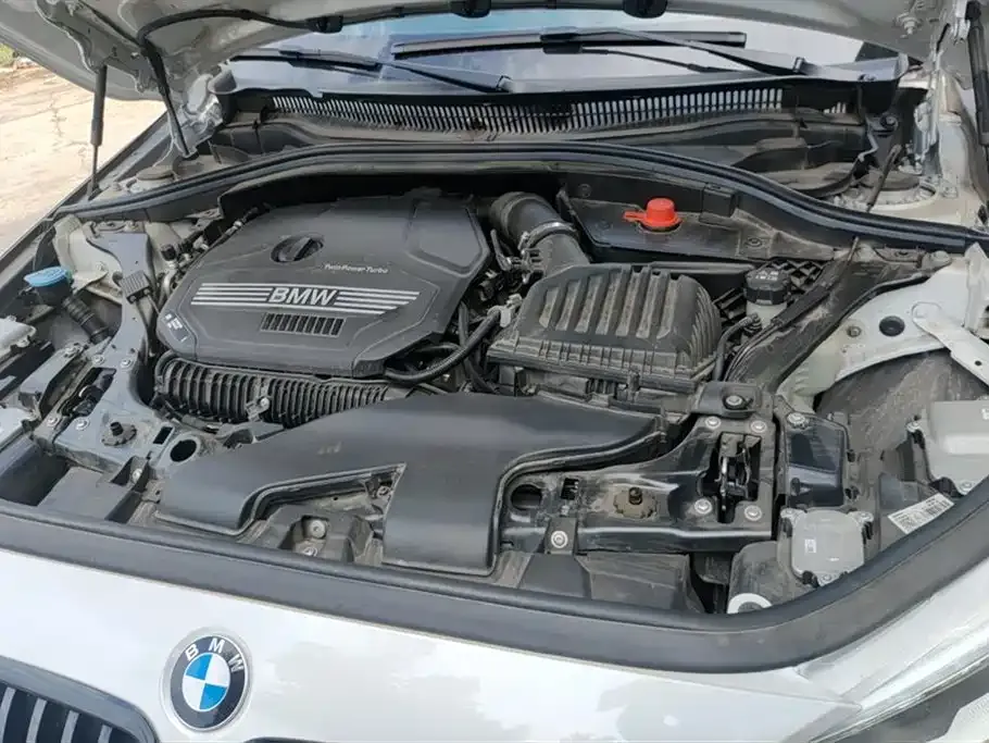 BMW 1 Series 2023 из CN, фото 5