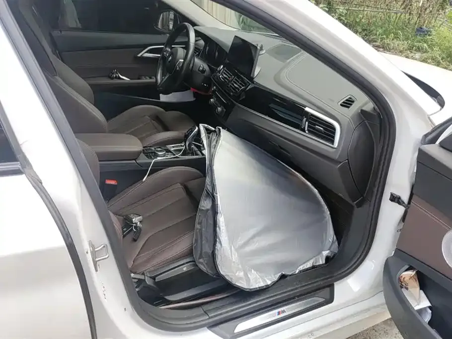 BMW 1 Series 2023 из CN, фото 7