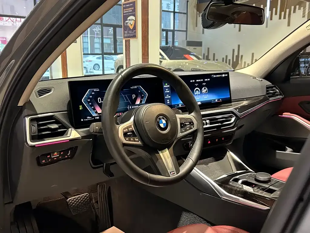 BMW 3 Series 2023 из CN, фото 3