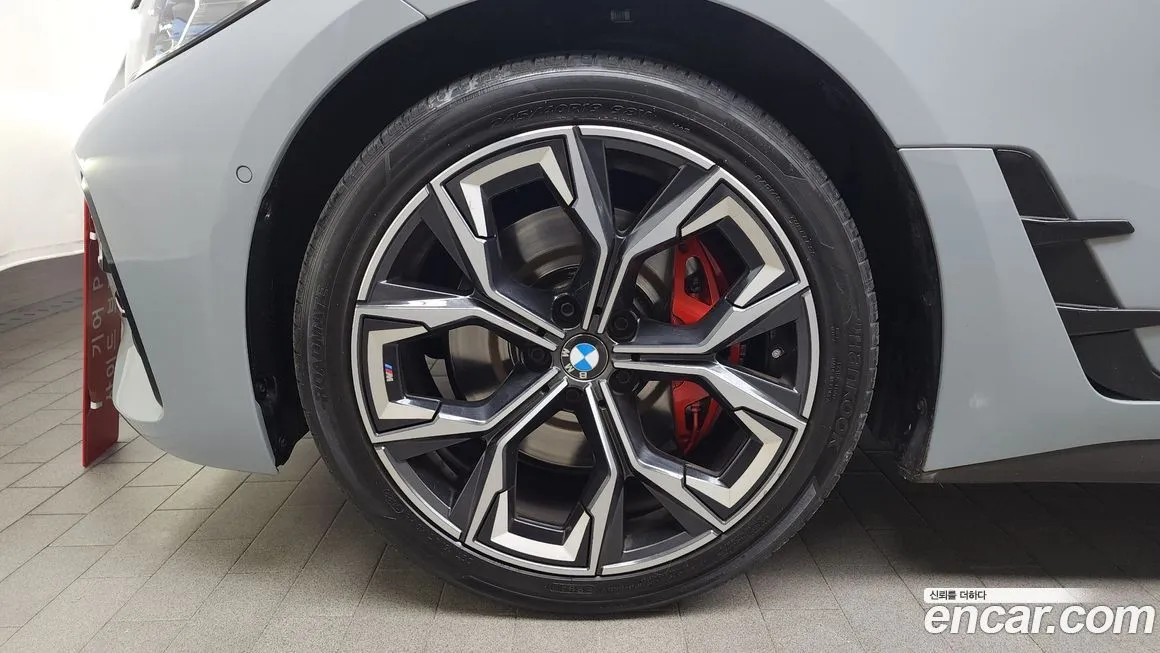 BMW 4-Series 2022 из KR, фото 4