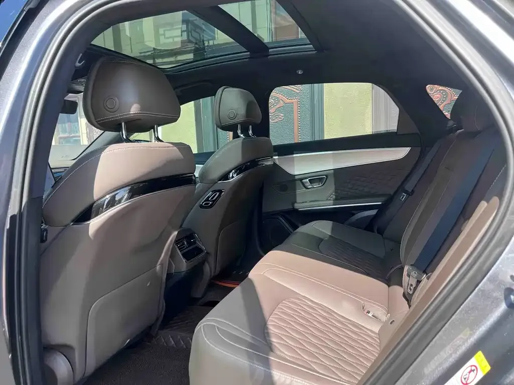 BYD Han 2024 из CN, фото 3