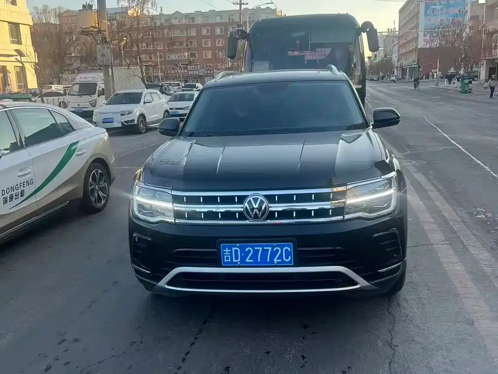 Volkswagen Teramont 2022 из CN, фото 1