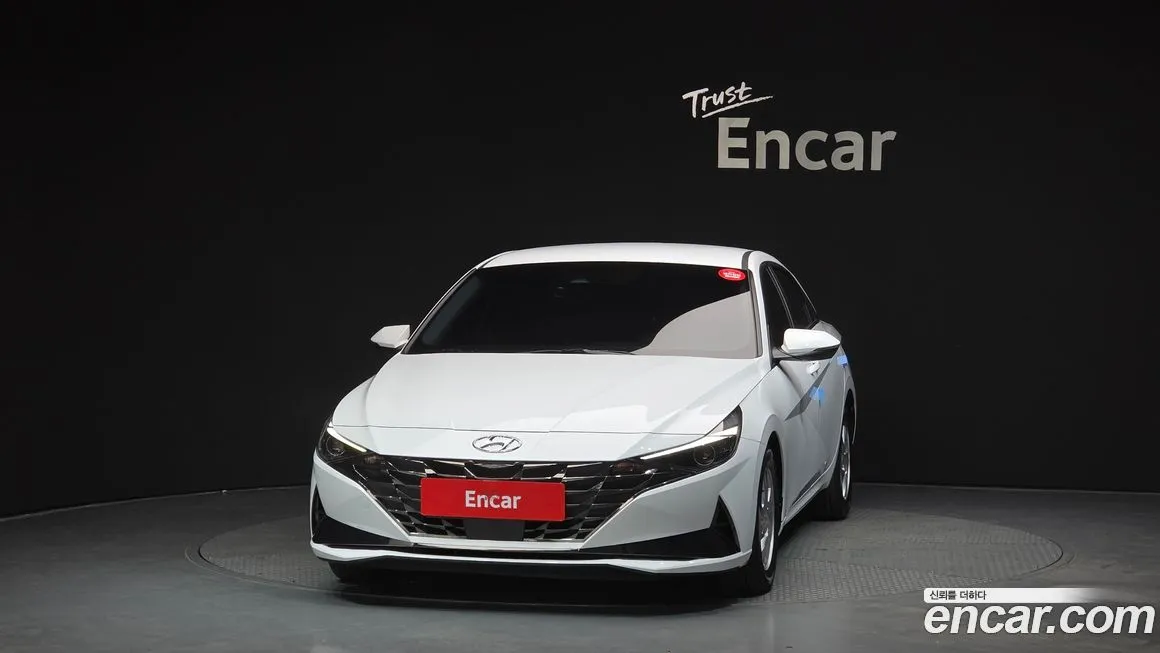 Hyundai AVANTE — фото 3