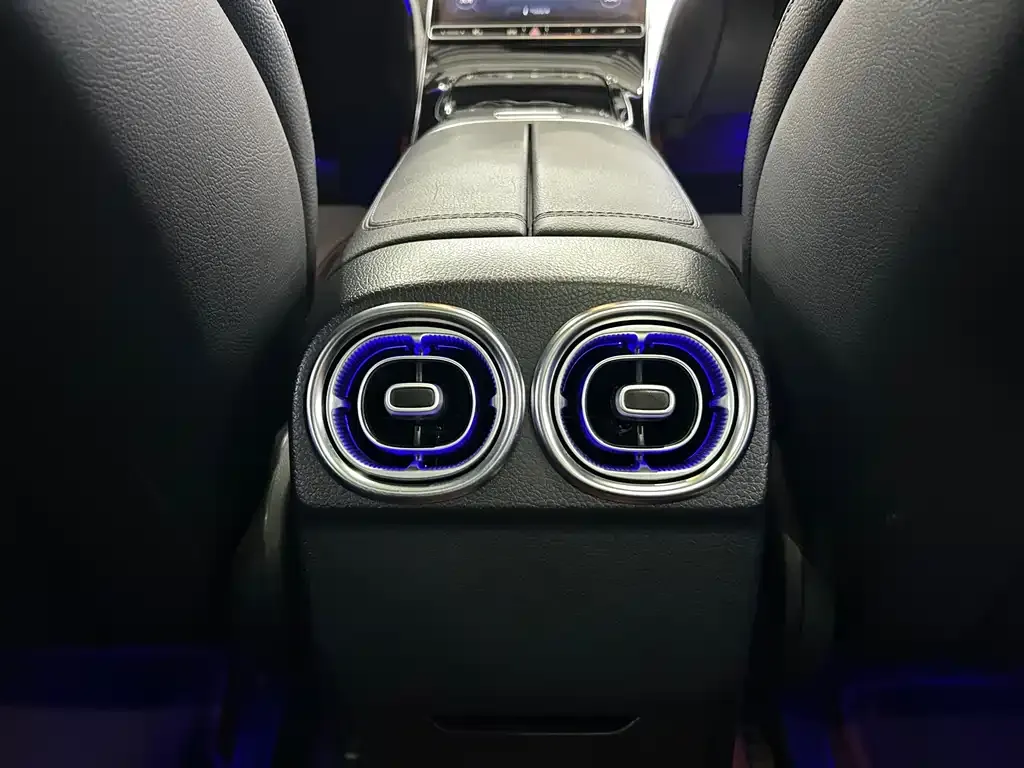Mercedes-Benz C-Class 2023 из CN, фото 10