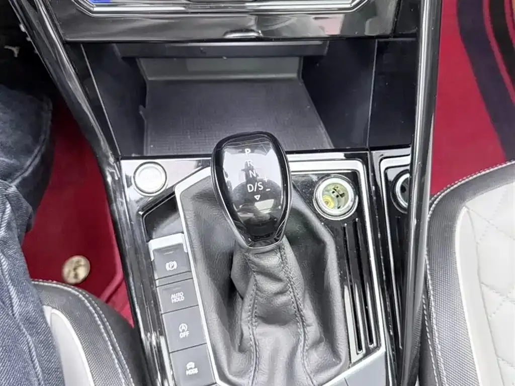 Volkswagen Tayron 2023 из CN, фото 9