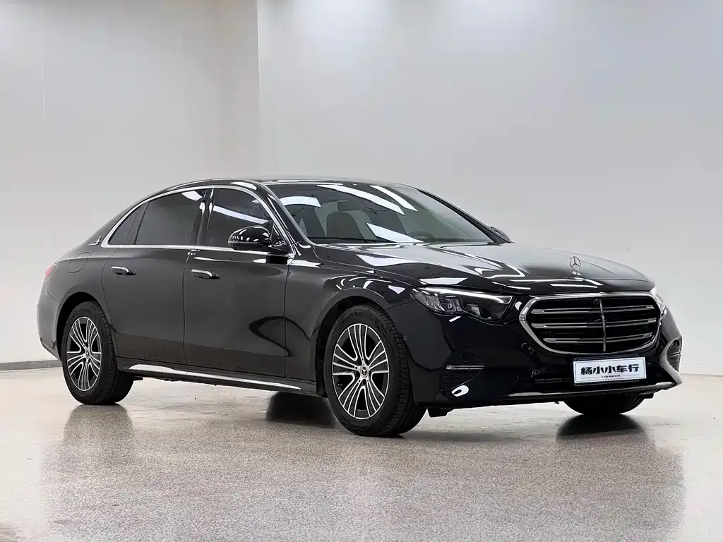 Mercedes-Benz E-Class 2025 из CN, фото 3
