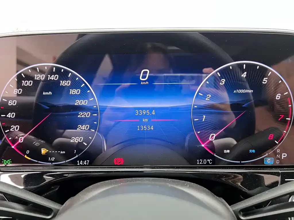 Mercedes-Benz E-Class 2025 из CN, фото 9